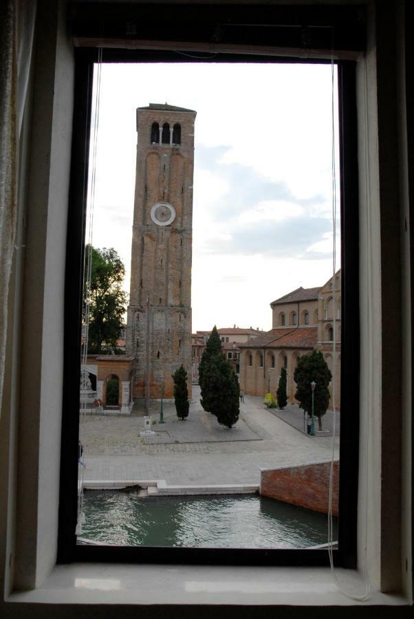 Duomo Murano Apartment With Canal View Εξωτερικό φωτογραφία