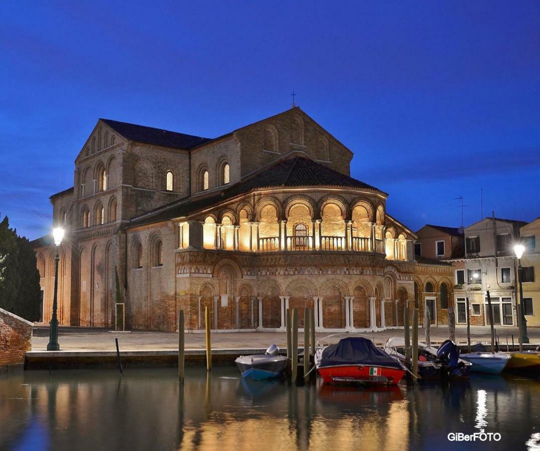 Duomo Murano Apartment With Canal View Εξωτερικό φωτογραφία